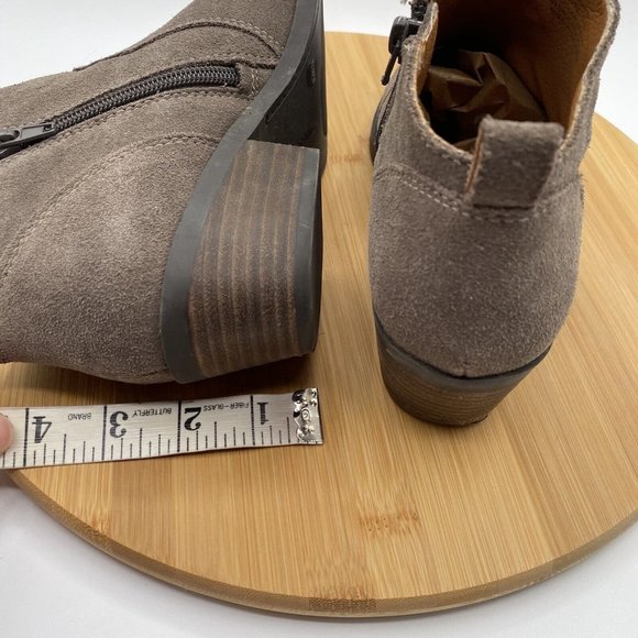 Lucky Brand Womens Shoes 7.5 Beige Taupe Suede Zip Side Ankle Boots Bohemian - Picture 6 of 9